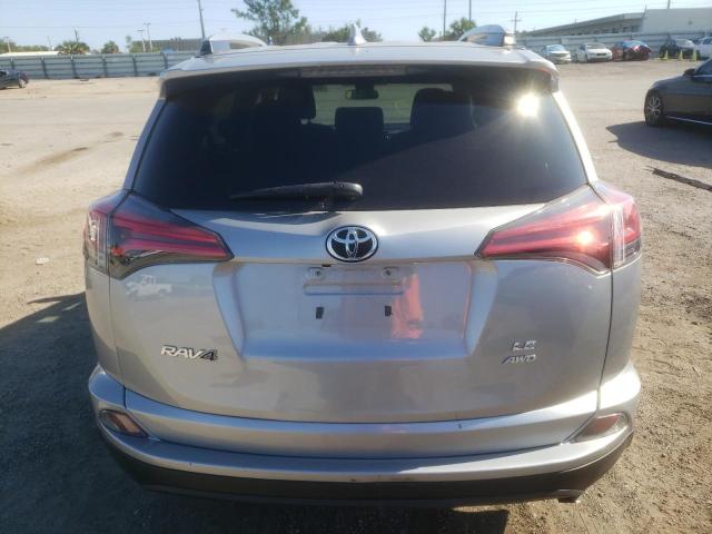 Foto 6 de la subasta – 2017 TOYOTA RAV4 LE con VIN 2T3BFREV3HW662811