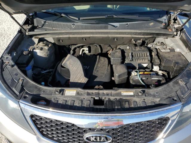 Photo 12 from auction – 2013 KIA SORENTO LX with VIN 5XYKTCA64DG310477