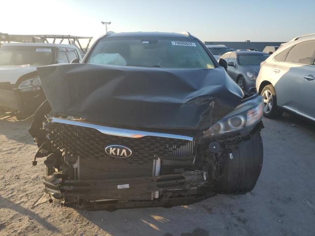 Photo 5 from auction – 2017 KIA SORENTO EX with VIN 5XYPH4A19HG281694