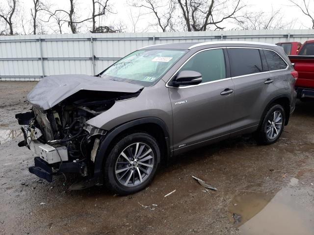 TOYOTA HIGHLANDER 2017 with VIN 5TDJGRFH4HS030404 - Photo from auction