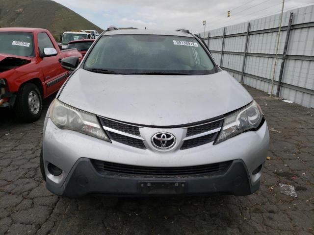 Photo 5 from auction – 2015 TOYOTA RAV4 LE with VIN 2T3ZFREV2FW179046