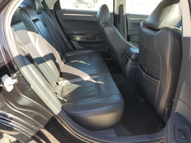 Photo 10 from auction – 2010 CHRYSLER 300C with VIN 2C3CA6CT2AH114683
