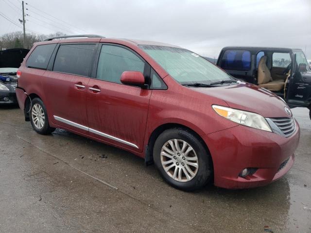 Photo 4 from auction – 2011 TOYOTA SIENNA XLE with VIN 5TDYK3DC7BS093649