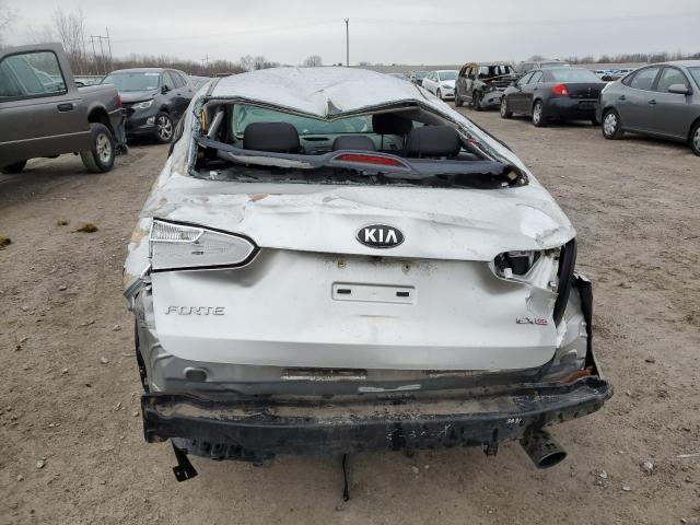 Photo 6 from auction – 2015 KIA FORTE EX with VIN KNAFX4A89F5286697