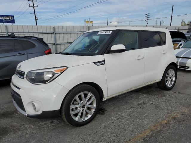 KIA SOUL + 2018 con VIN KNDJP3A52J7620627 - Foto de la subasta