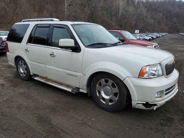 Photo 4 from auction – 2005 LINCOLN NAVIGATOR with VIN 5LMFU28575LJ02405