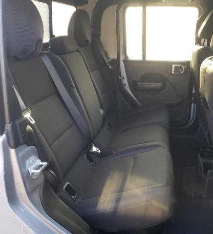 Photo 10 from auction – 2020 JEEP GLADIATOR with VIN 1C6HJTAGXLL172835