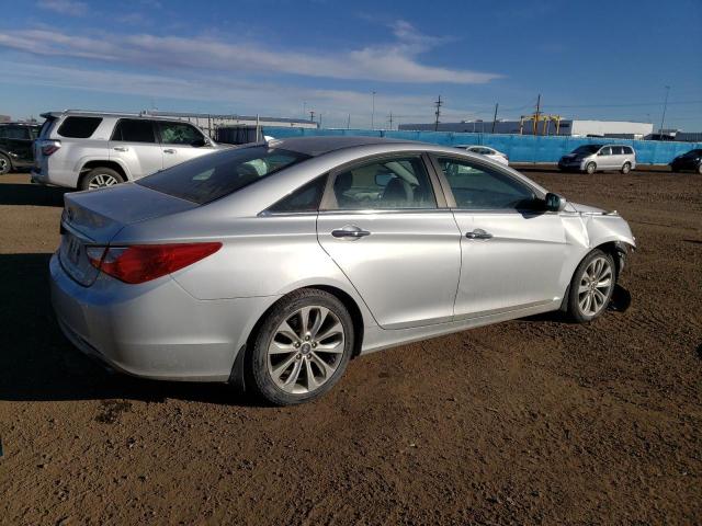 Photo 3 from auction – 2013 HYUNDAI SONATA with VIN 5NPEC4AC0DH733980