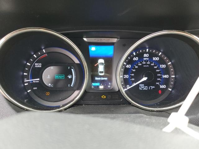 Photo 9 from auction – 2012 HYUNDAI SONATA HYB with VIN KMHEC4A45CA020020