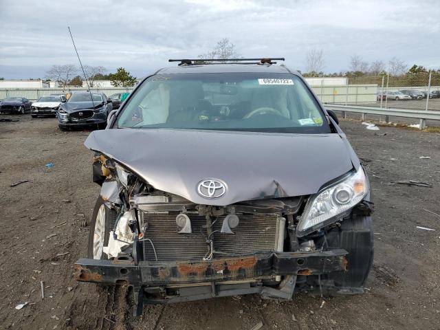 Photo 5 from auction – 2012 TOYOTA SIENNA XLE with VIN 5TDYK3DC1CS231493