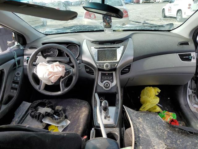 Photo 8 from auction – 2012 HYUNDAI ELANTRA GL with VIN 5NPDH4AE6CH149452