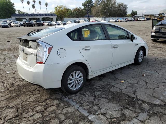 Photo 3 from auction – 2013 TOYOTA PRIUS PLUG with VIN JTDKN3DP8D3035876