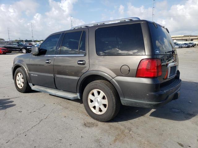 Photo 2 from auction – 2005 LINCOLN NAVIGATOR with VIN 5LMFU27595LJ14802