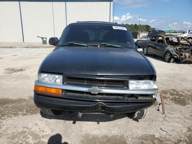 Photo 5 from auction – 2002 CHEVROLET BLAZER with VIN 1GNCS13WX2K130069