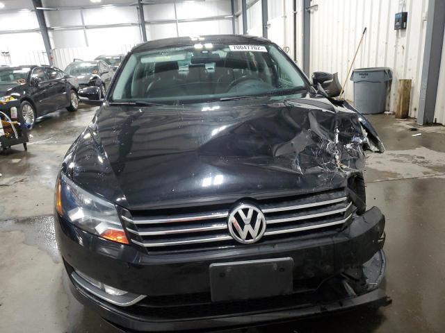 Photo 5 from auction – 2015 VOLKSWAGEN PASSAT S with VIN 1VWAT7A37FC119326