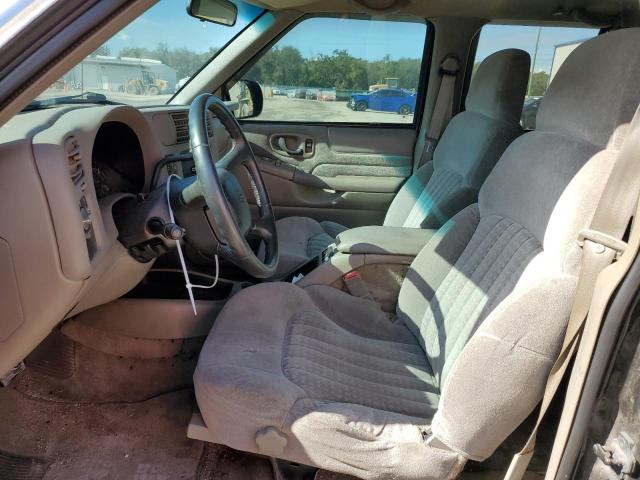 Photo 7 from auction – 2002 CHEVROLET BLAZER with VIN 1GNCS13WX2K130069
