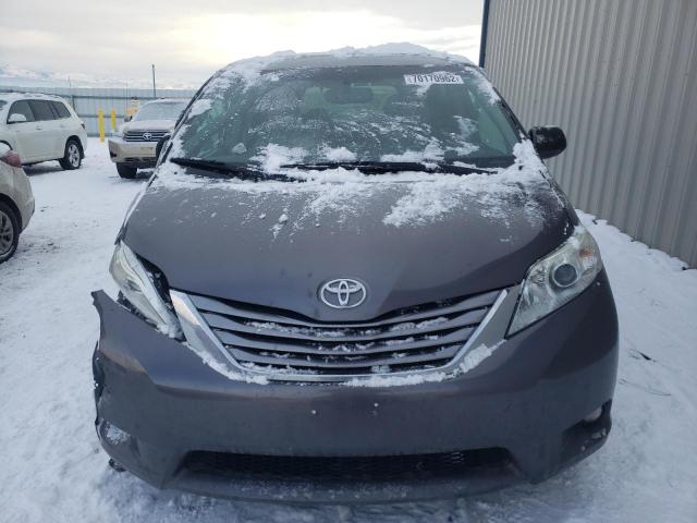 Photo 5 from auction – 2016 TOYOTA SIENNA XLE with VIN 5TDDK3DC7GS139728
