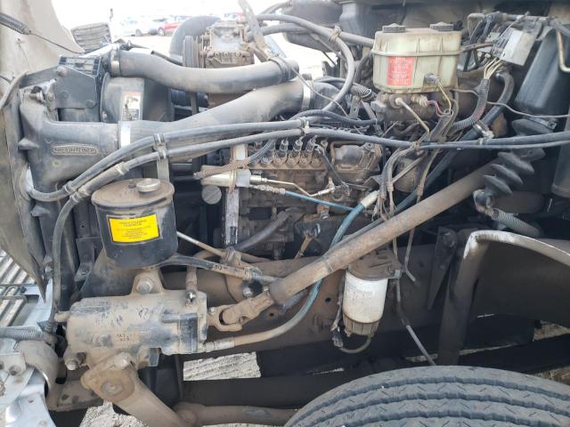 Photo 11 from auction – 1998 FREIGHTLINER MEDIUM CON with VIN 1FV3HFBA9WH806657