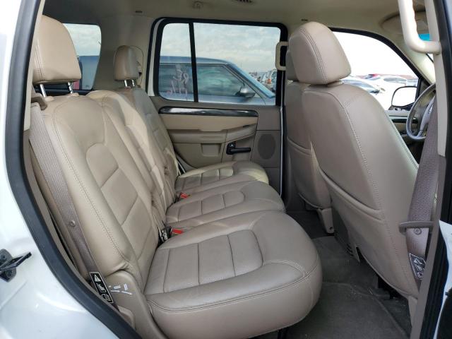 Photo 11 from auction – 2002 FORD EXPLORER L with VIN 1FMDU65E92ZA85945