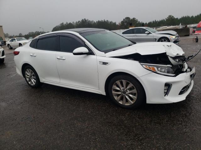 Photo 4 from auction – 2018 KIA OPTIMA LX with VIN 5XXGT4L33JG187205