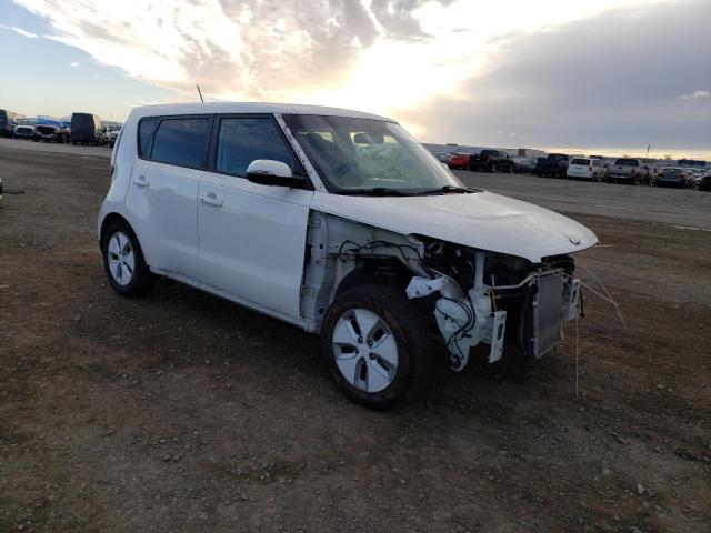 Photo 4 from auction – 2016 KIA SOUL EV with VIN KNDJP3AEXG7016994