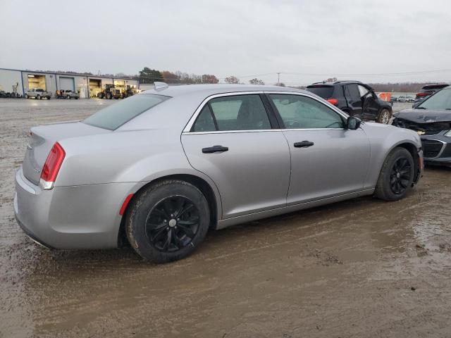 Photo 3 from auction – 2016 CHRYSLER 300 LIMITE with VIN 2C3CCAAG5GH161136