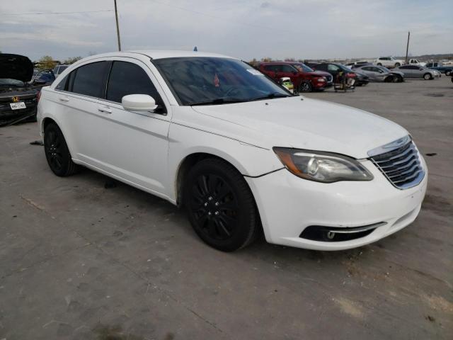 Photo 4 from auction – 2014 CHRYSLER 200 TOURIN with VIN 1C3CCBBG2EN117569