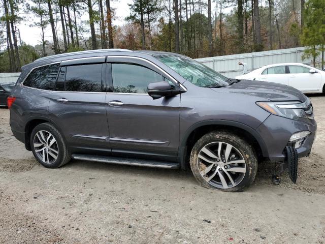 Photo 4 from auction – 2017 HONDA PILOT TOUR with VIN 5FNYF6H96HB105047