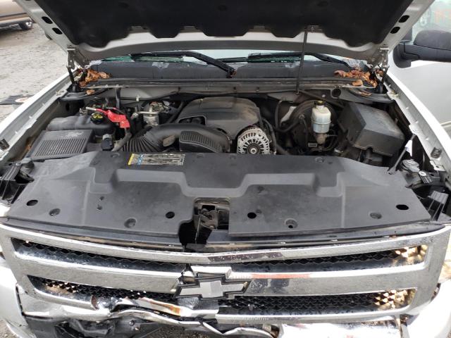 Photo 11 from auction – 2011 CHEVROLET CHEV with VIN 1GCRKSE32BZ249396