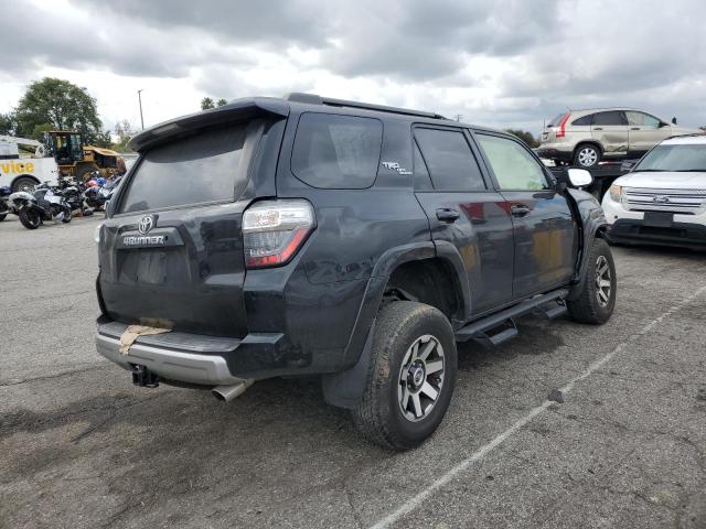 Photo 3 from auction – 2019 TOYOTA 4RUNNER SR with VIN JTEBU5JR6K5675750