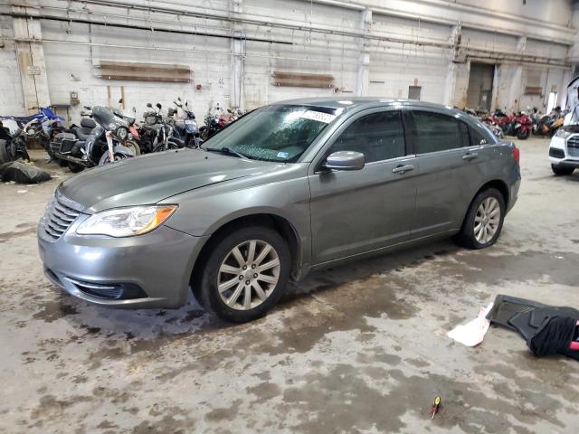 CHRYSLER 200 2013 with VIN 1C3CCBBB9DN513632 - Photo from auction