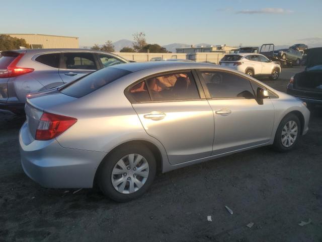 Photo 3 from auction – 2012 HONDA CIVIC LX with VIN 19XFB2F59CE360009