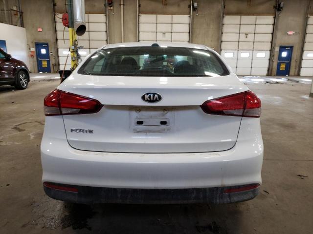 Photo 6 from auction – 2017 KIA FORTE LX with VIN 3KPFK4A76HE110108