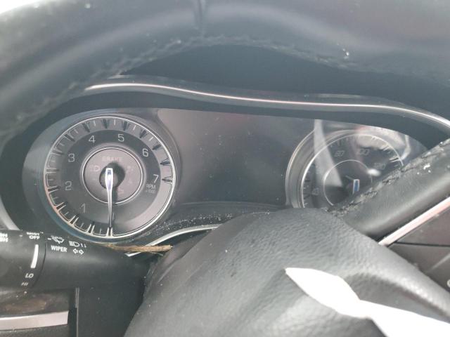 Photo 9 from auction – 2016 CHRYSLER 300 LIMITE with VIN 2C3CCAAG4GH235467