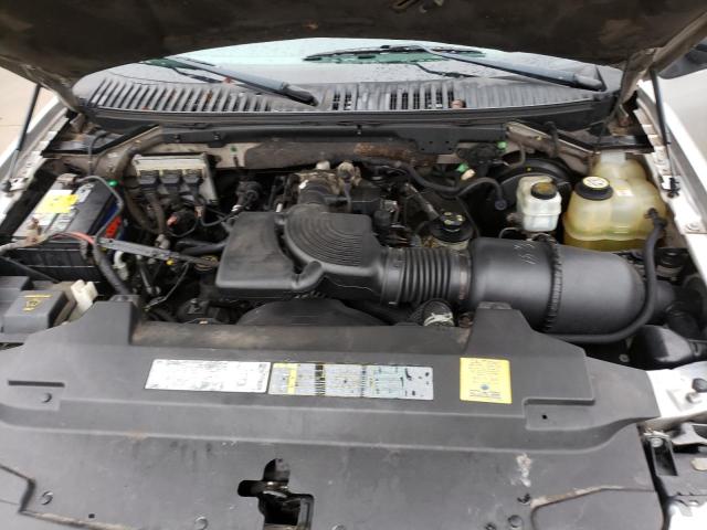 Photo 11 from auction – 2003 FORD EXPEDITION with VIN 1FMRU15W53LA73300