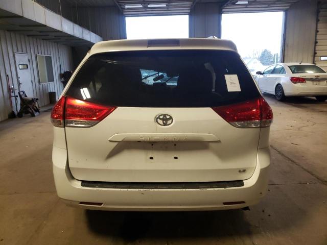 Photo 6 from auction – 2013 TOYOTA SIENNA LE with VIN 5TDKK3DC9DS339965
