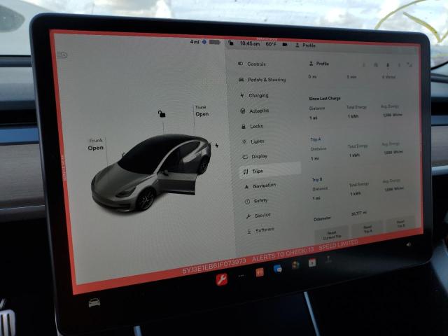 Photo 9 from auction – 2018 TESLA MODEL 3 with VIN 5YJ3E1EB6JF073973