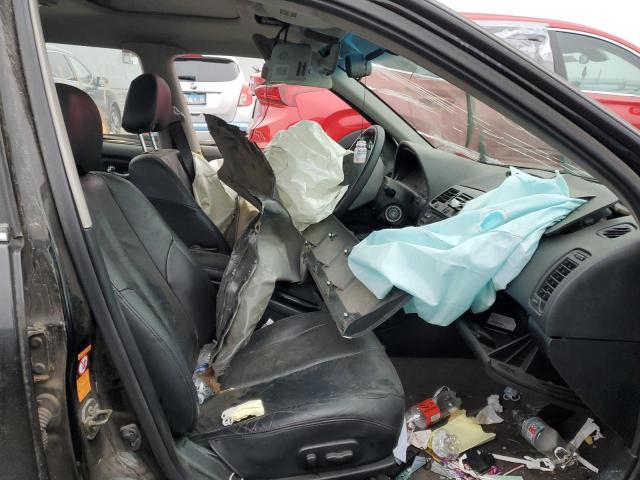 Photo 7 from auction – 2000 NISSAN MAXIMA GLE with VIN JN1CA31A3YT213797