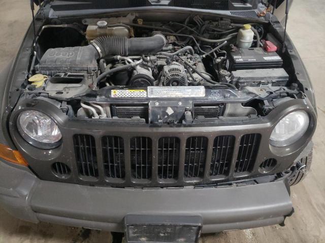 Photo 12 from auction – 2006 JEEP LIBERTY SP with VIN 1J4GL48KX6W283333