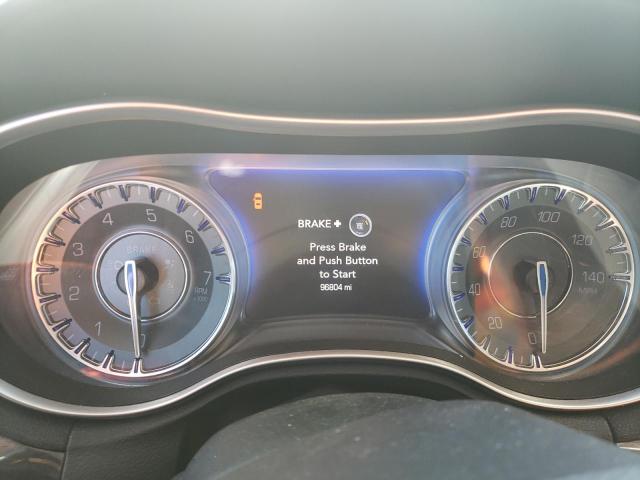 Photo 9 from auction – 2015 CHRYSLER 300 LIMITE with VIN 2C3CCAAG0FH891731