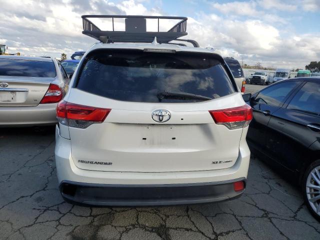 Photo 6 from auction – 2019 TOYOTA HIGHLANDER with VIN 5TDJZRFHXKS587951