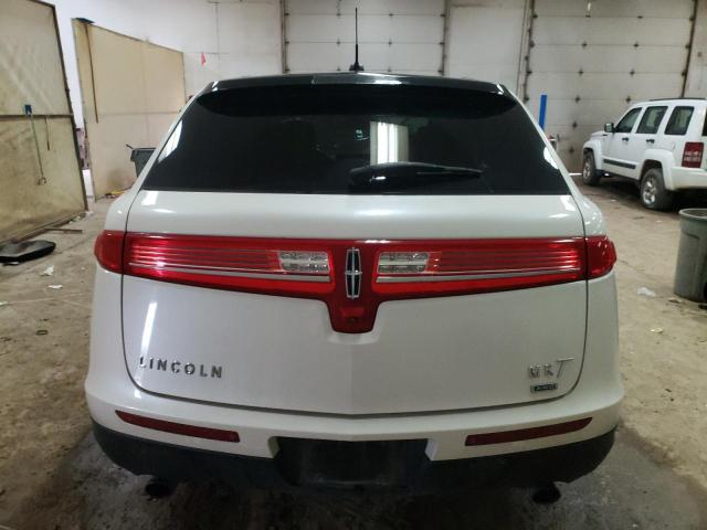 Photo 6 from auction – 2015 LINCOLN MKT with VIN 2LMHJ5AT0FBL00831