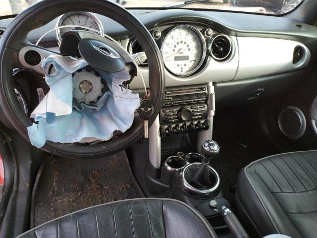 Photo 8 from auction – 2006 MINI COOPER with VIN WMWRC33556TK67226