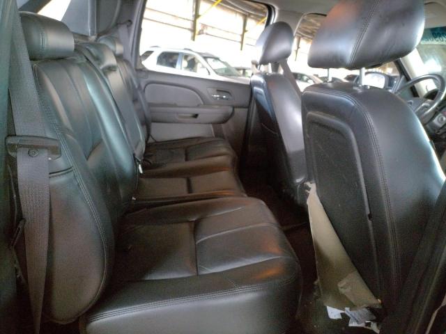 Photo 10 from auction – 2010 CHEVROLET AVALANCHE with VIN 3GNVKFE09AG275432