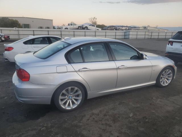 Photo 3 from auction – 2011 BMW 328 I with VIN WBAPH7C57BE677797