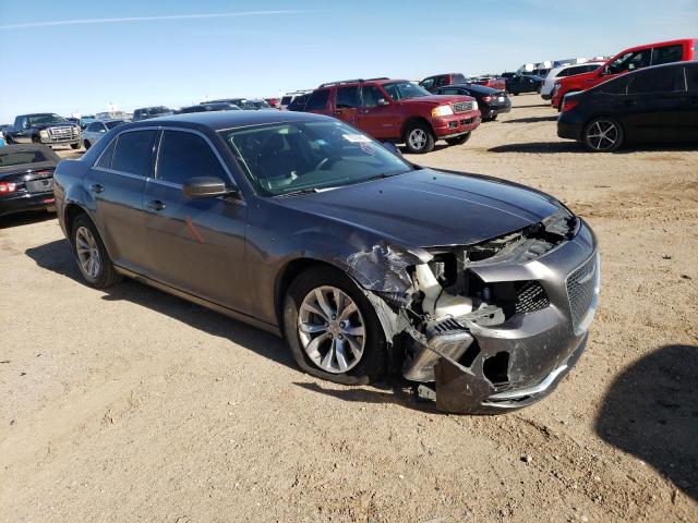 Photo 4 from auction – 2015 CHRYSLER 300 LIMITE with VIN 2C3CCAAG0FH891731