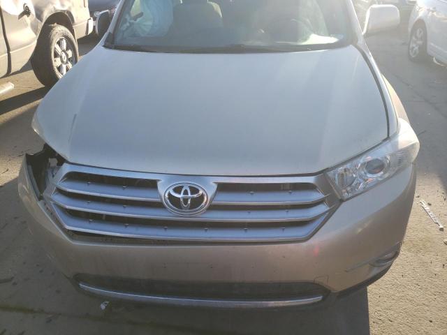 Photo 12 from auction – 2012 TOYOTA HIGHLANDER with VIN 5TDBK3EH0CS146449
