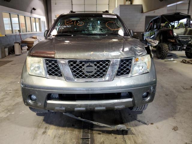Photo 5 from auction – 2005 NISSAN PATHFINDER with VIN 5N1AR18W75C721006