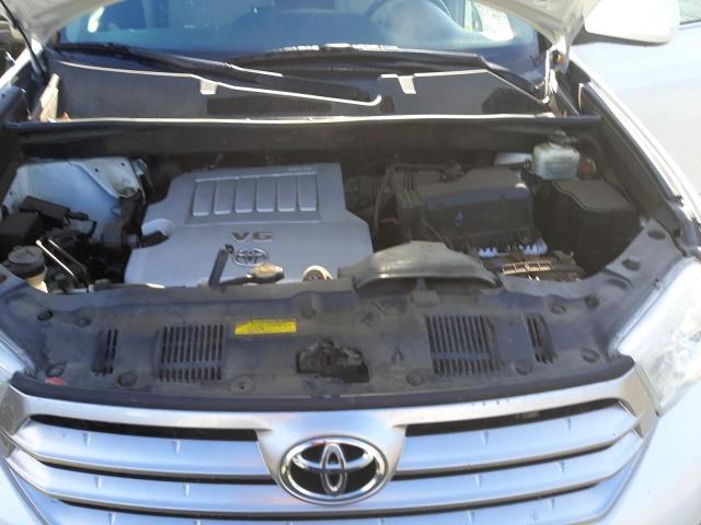 Photo 11 from auction – 2011 TOYOTA HIGHLANDER with VIN 5TDBK3EH5BS061721