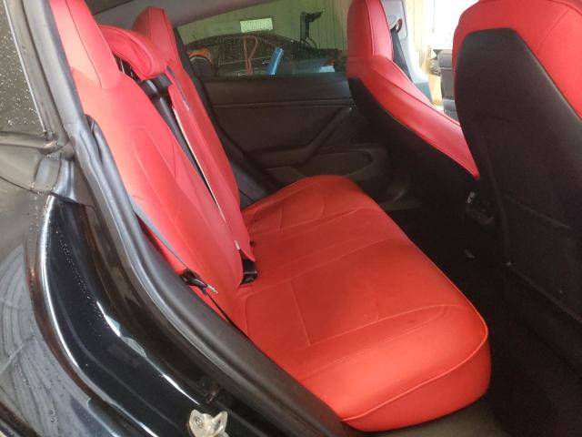 Photo 10 from auction – 2018 TESLA MODEL 3 with VIN 5YJ3E1EA9JF152268